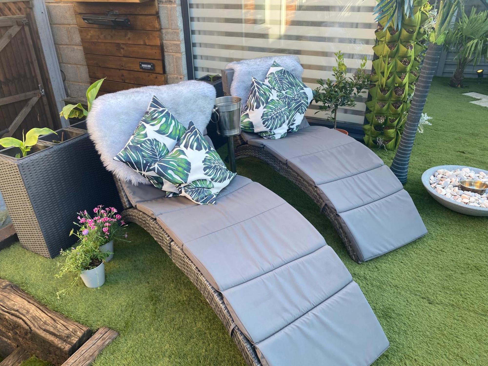 Mini Love Island Style Guest House Includes Personal Hot 24 Hour Swimming Pool, Outdoor Bathtub, Heated Dining Dome And Fire Pit, All This Is Secretly Located In The Busy Suburbs Of ノッティンガム エクステリア 写真